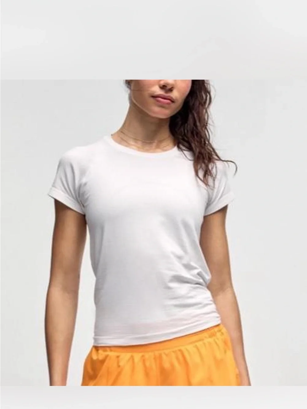 lululemon athletica Short Sleeve Tee in Light Gray/White